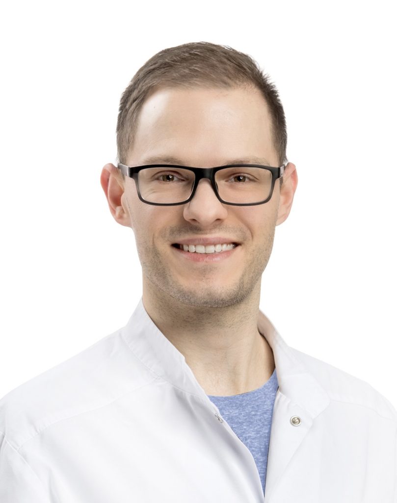 Marcin Grącki - stomatolog